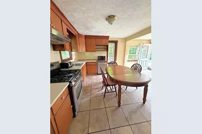 63 Howard St, Norwood, MA 02062 - Photo 5