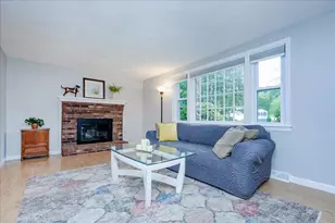 3 Kenilworth Ln, Haverhill, MA 01835 - Photo 5