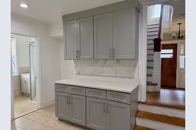 31 Stoneland Rd, Worcester, MA 01603 - Photo 5