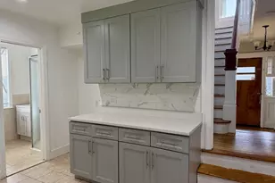 31 Stoneland Rd, Worcester, MA 01603 - Photo 5