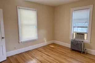 31 Stoneland Rd, Worcester, MA 01603 - Photo 21