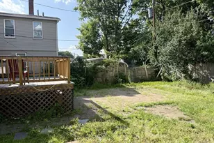 31 Stoneland Rd, Worcester, MA 01603 - Photo 29