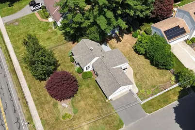 1855 Parker St, Springfield, MA 01128 - Photo 19