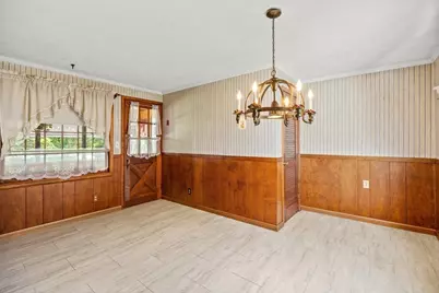1855 Parker St, Springfield, MA 01128 - Photo 7