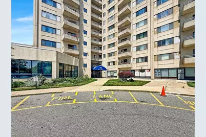 382 Ocean Ave #902, Revere, MA 02151 - Photo 3