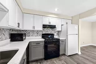 382 Ocean Ave, Revere, MA 02151 - Photo 19