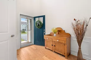 56 Shannon Way, Upton, MA 01568 - Photo 3