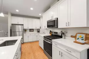 56 Shannon Way, Upton, MA 01568 - Photo 5