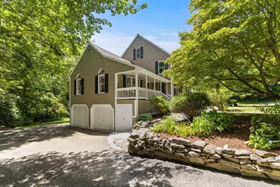 15 Hillcrest Dr, Tyngsborough, MA 01879 - Photo 3