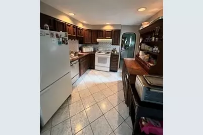 4 Warden St, Worcester, MA 01604 - Photo 3