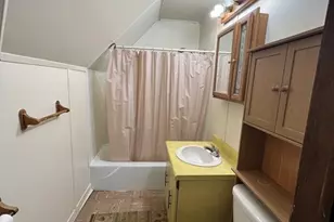 4 Warden St, Worcester, MA 01604 - Photo 3