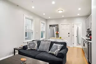 17 Howes St, Boston, MA 02125 - Photo 3