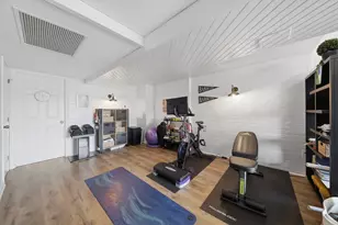 49 Breakwater Dr, Chelsea, MA 02150 - Photo 13