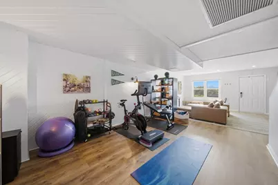 49 Breakwater Dr #49, Chelsea, MA 02150 - Photo 11