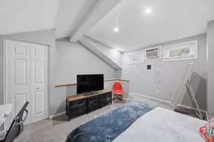 49 Breakwater Dr, Chelsea, MA 02150 - Photo 31