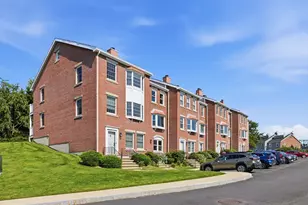 49 Breakwater Dr, Chelsea, MA 02150 - Photo 7