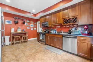71 Romsey Sr, Boston, MA 02125 - Photo 3