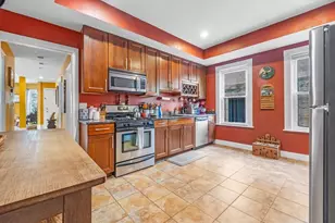 71 Romsey Sr, Boston, MA 02125 - Photo 1
