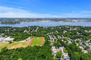 6 Colonial Ct, Marblehead, MA 01945 - Photo 27