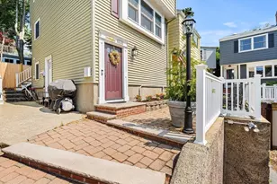 6 Colonial Ct, Marblehead, MA 01945 - Photo 25