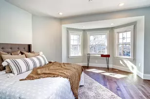 7 Hillside Ave, Medford, MA 02155 - Photo 9