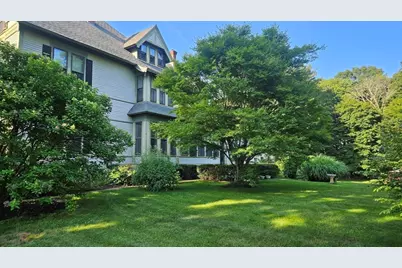 33 Gilbert St, North Brookfield, MA 01535 - Photo 7