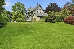 33 Gilbert St, North Brookfield, MA 01535 - Photo 3