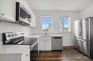 276 Fayette St, Quincy, MA 02170 - Photo 3