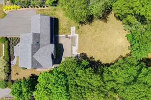 15 George St, Reading, MA 01867 - Photo 5