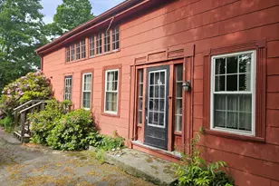 43 Summer St, Barre, MA 01005 - Photo 1