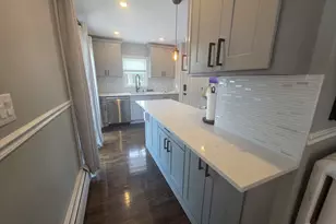 12 Hoyle St, Norwood, MA 02062 - Photo 9