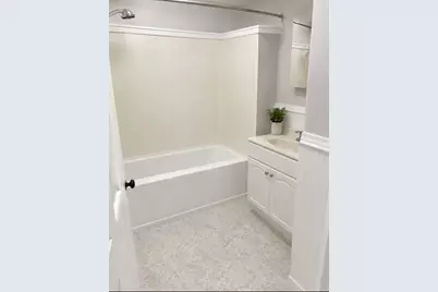 411 Broadway #2, Lynn, MA 01904 - Photo 11