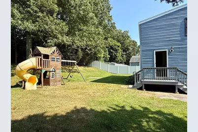 12 Hendricks St, Avon, MA 02322 - Photo 17