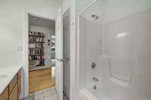 41 Country Ln, Sunderland, MA 01375 - Photo 35