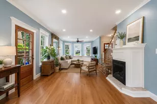 21A Curtis St, Marblehead, MA 01945 - Photo 5