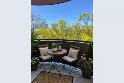 2500 Mystic Valley #705, Medford, MA 02155 - Photo 3