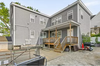 35 Shaw St, Lowell, MA 01851 - Photo 1