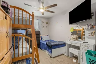 35 Shaw St, Lowell, MA 01851 - Photo 15