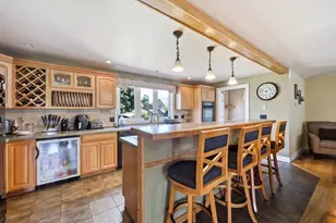 26 Paderewski St, Chicopee, MA 01013 - Photo 11