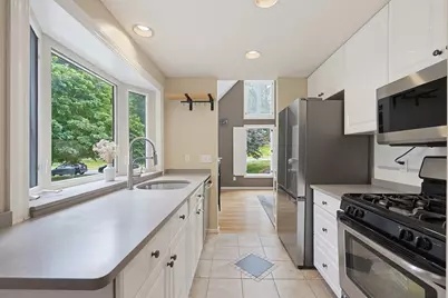 33 Brimstone Way, Ashland, MA 01721 - Photo 3