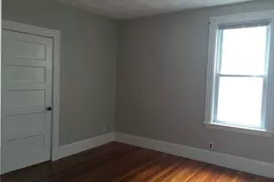 17 Usher, Medford, MA 02155 - Photo 7