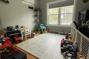 122 Swan Ave, Fitchburg, MA 01420 - Photo 11