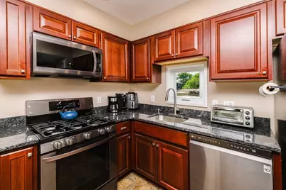13 Wood St, Somerset, MA 02726 - Photo 11