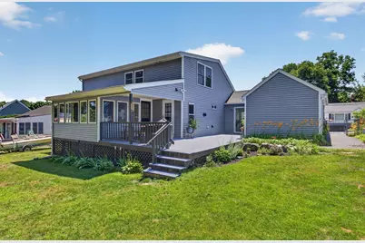 17 Rockwood Ln, Lawrence, MA 01843 - Photo 31