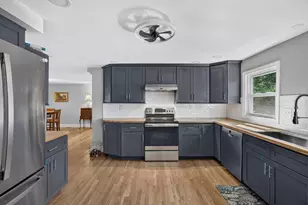 17 Rockwood Ln, Lawrence, MA 01843 - Photo 1