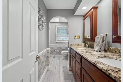 472 Central Tpke, Sutton, MA 01590 - Photo 11