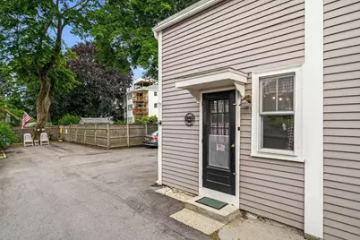 65-67 Lime St #2, Newburyport, MA 01950 - Photo 37