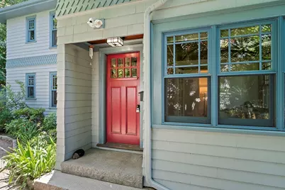 26 Hillside Rd, Newton, MA 02461 - Photo 9
