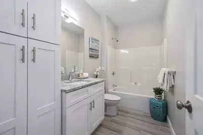 734 South Street #8, Boston, MA 02131 - Photo 11