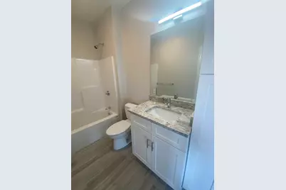 734 South Street #8, Boston, MA 02131 - Photo 27